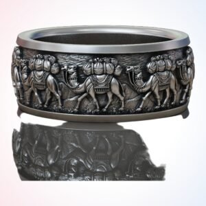 Personalized gift camel caravan ring with ornate camel procession in antique 925 silver