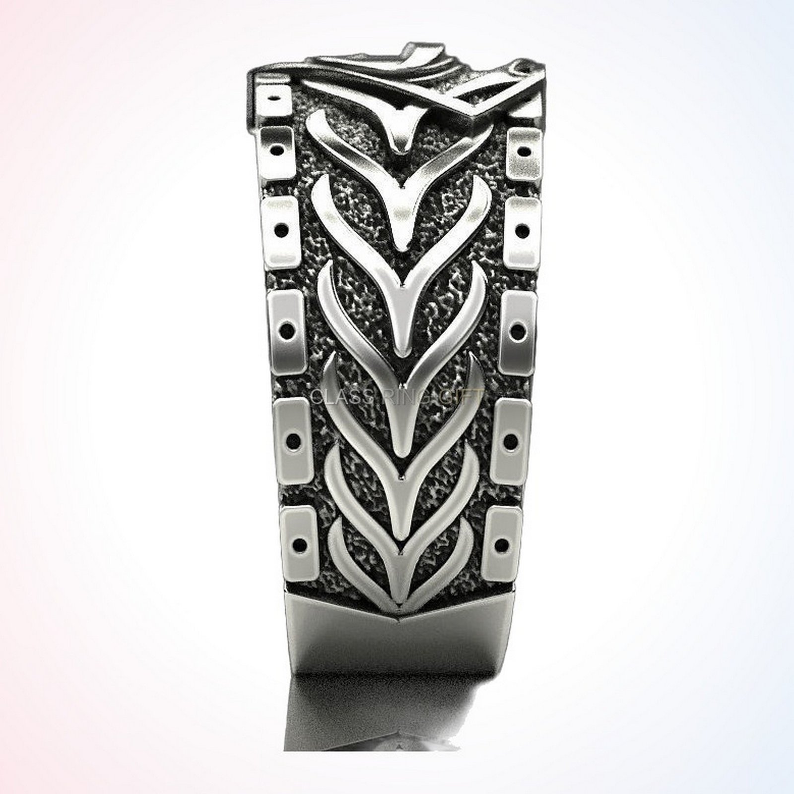 Personalized gift of superman ring 2, front face with shield emblem straight-on